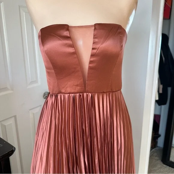 Lulu's Strapless Copper Pleated Dress - Picture 7 of 16